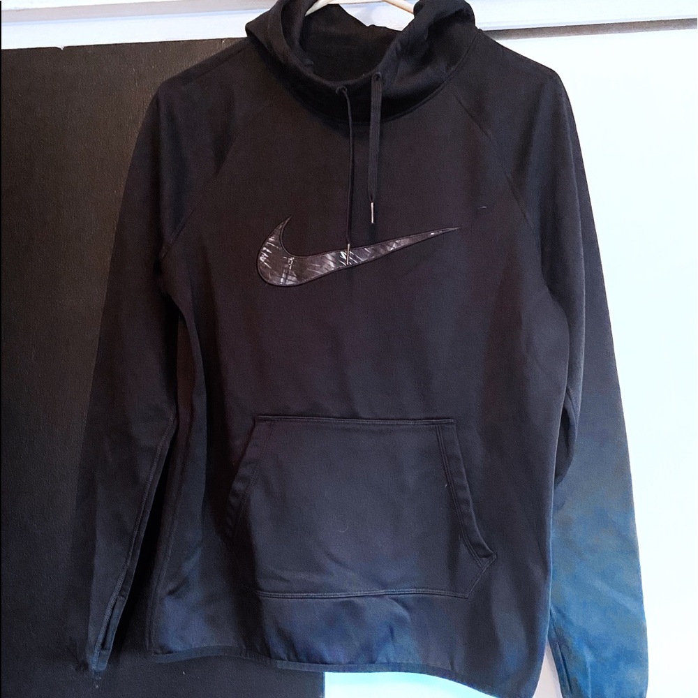 black nike hoodie